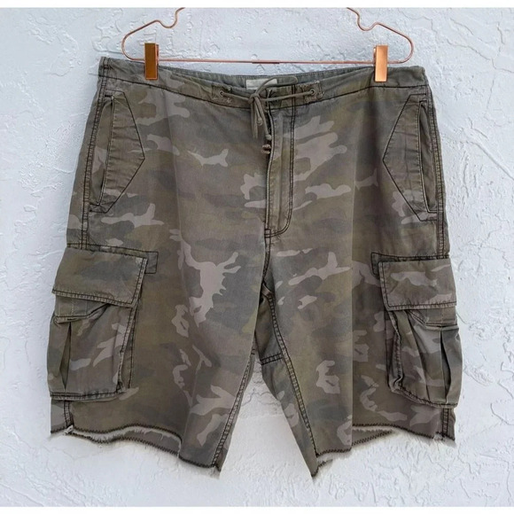 Gap Mens Drawstring Loose Fit Outdoor Cargo Shorts Khakis Brown Camo Sz L - Picture 14 of 16